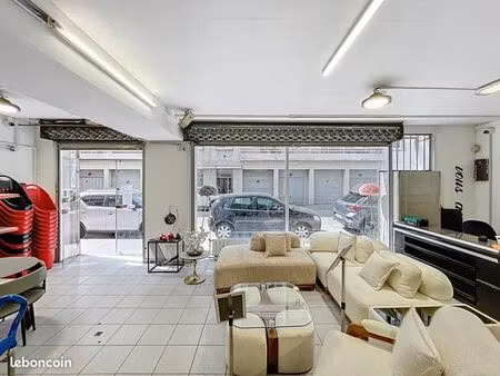 local commercial 580 m²