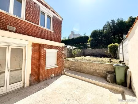 maison familiale 3/4 chambres avec jardin et terrasse