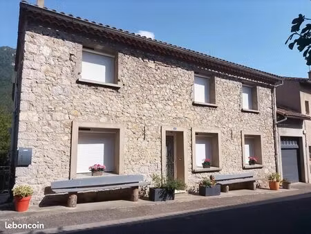 maison 11 pièces 200 m²