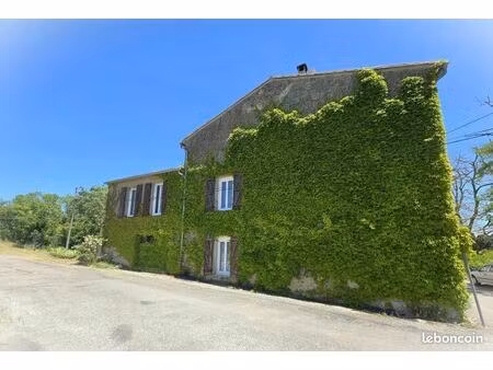 maison 6 pièces 212 m²