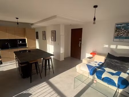 magnifique t2 rénové de 42 m² – centre-ville de bastia