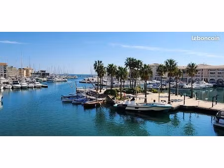 appartement 3 pièces en duplex  dernier étage  port fréjus