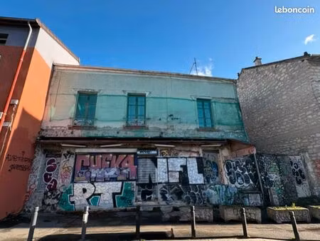 immeuble avec commercialité