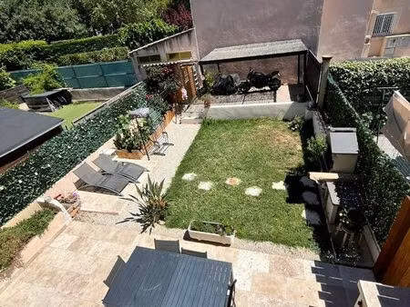 maison mitoyenne + studette