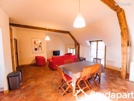 chambre 1 pièce 12 m²