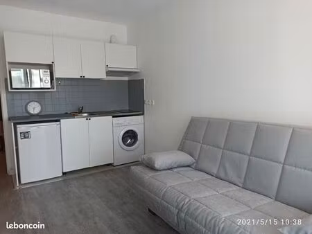 location studio meublé 21 m² le chesnay centre