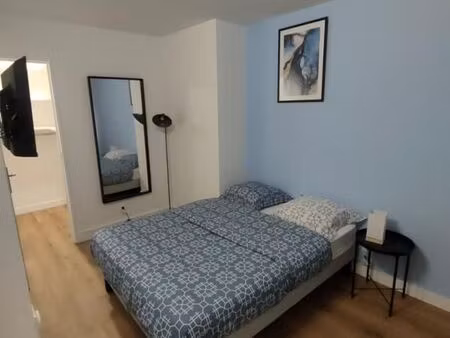chambre 1 pièce 9 m²