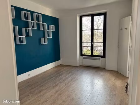 appartement t3 lumineux 46m2 notre-dame