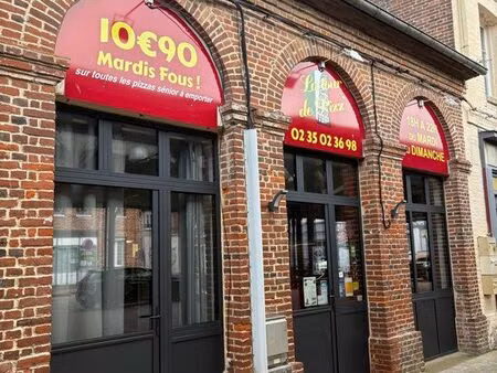 local commercial 50 m² - halles de buchy - fort passage marché