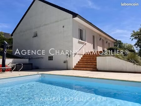 pavillon 4 pièces 137 m²