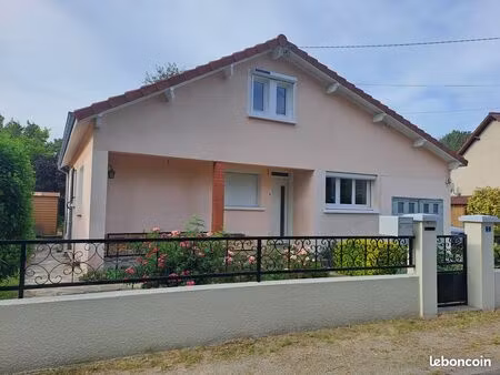 maison rénovée à vendre - courtois sur yonne