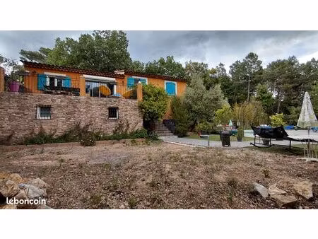 besse sur issole - villa familiale plein sud avec piscine
