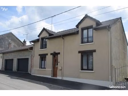 maison 6 pièces 144 m²