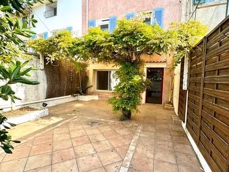 vends villa de ville