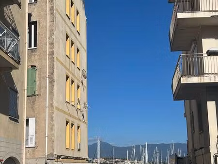 appartement t2 40m2