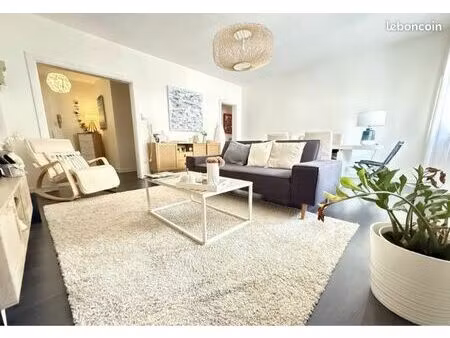 vends appartement 110m2