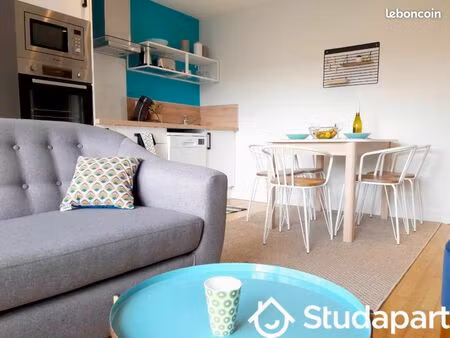 chambre 1 pièce 9 m²