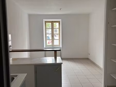 studio centre ville lezignan