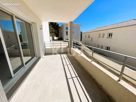 appartement 3 pièces 80 m²