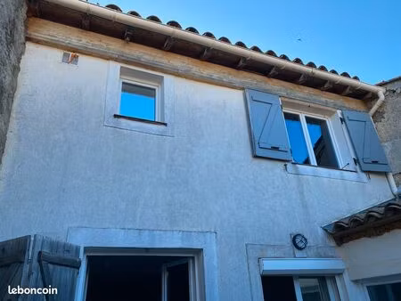 deux appartements rénovés à vendre