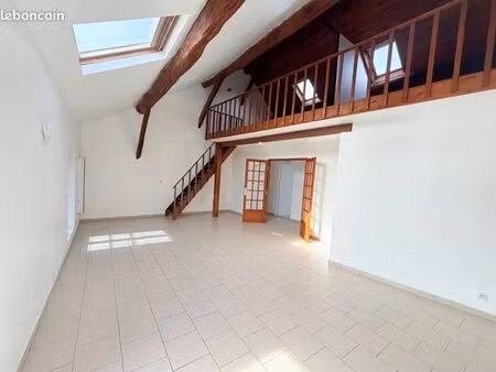 appartement 4 pièces – 85 m² – triel-sur-seine