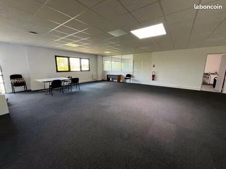 bureaux 150 m² bussy-saint-martin