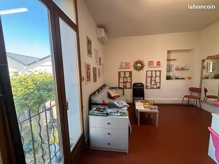 bureau double - 25 m² avec parking
