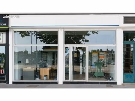 local commercial pour bureaux ou commerce