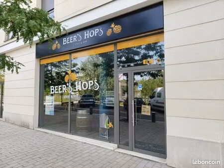 local commercial 120 m² st cyr l'ecole