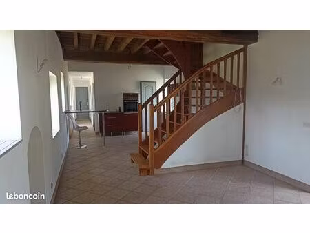 maison 80 m2 avec 2 chambres