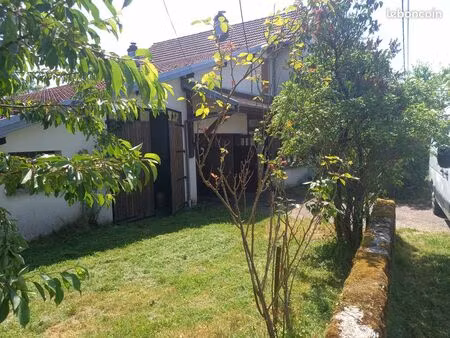 belle maison avec dépendance proche de luxeuil