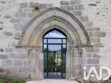 chateau 5 pièces 268 m²