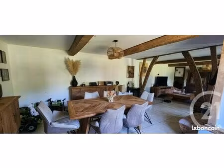 longère 5 pièces 140 m²
