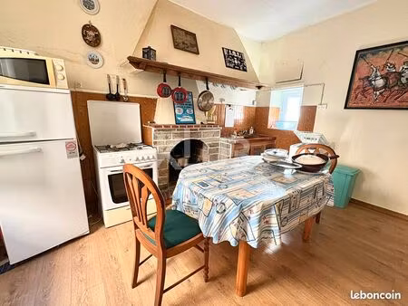 maison de village 3 pièces 64 m²