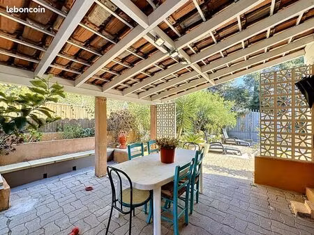 villa 5 pièces 117 m²
