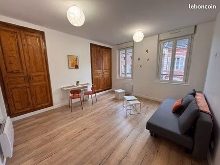 studio meublé abbeville  cosy et moderne