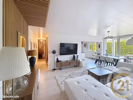 duplex 5 pièces 100 m²