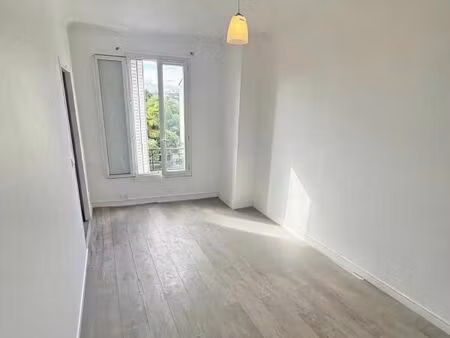 studio 1 pièce 20 m²