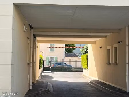 parking box