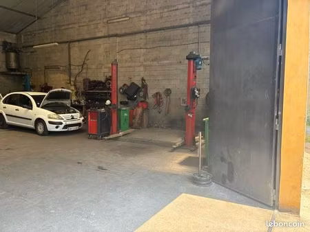 ?️ à louer : local commercial / garage mécanique équipé – 170 m² – prêt à l'emploi