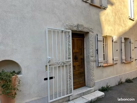 belle maison de village mons var