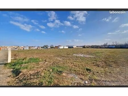 terrain viabilisé 319m2 proche luçon