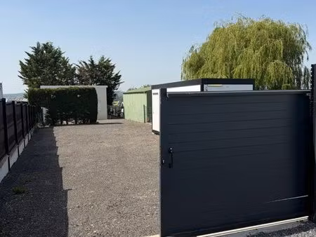 terrain 600 m² avec hangar 90 m² à louer