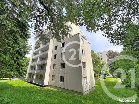 appartement 5 pièces 100 m²