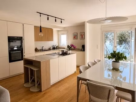 appartement 84 m² vue mer – bastia – garage + parking