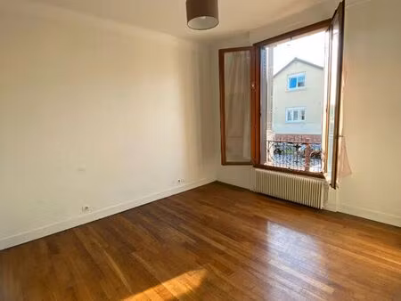 maison 2 pièces 32 m²