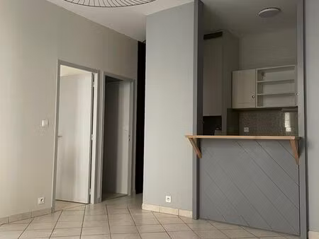 charmant t2 rénové au cœur de villefranche-de-rouergue