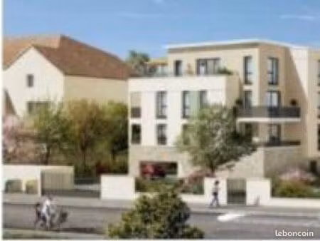 parking simple pmr exterieur - combs la ville