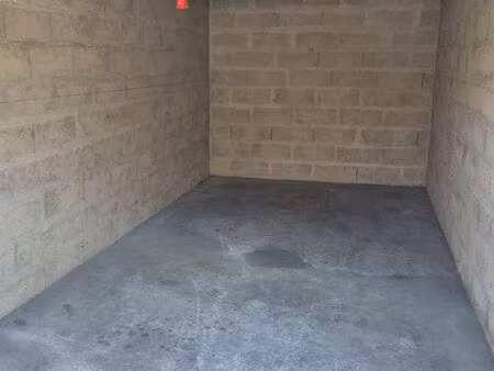 box sécurisé 5m x 2.5m