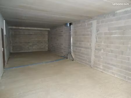 murs commerciaux 55 m² céret